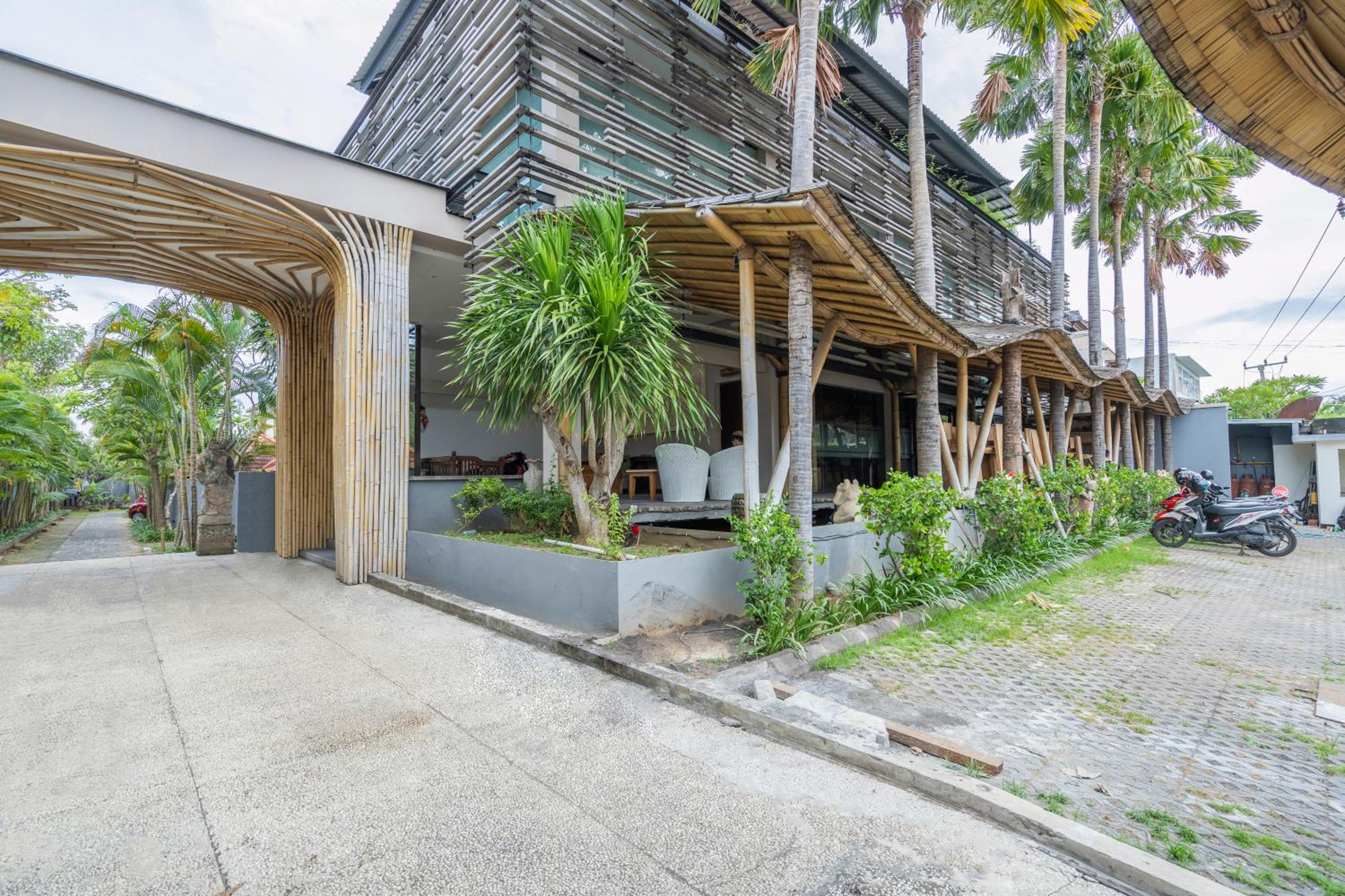 Kings Villas Sanur by Moria