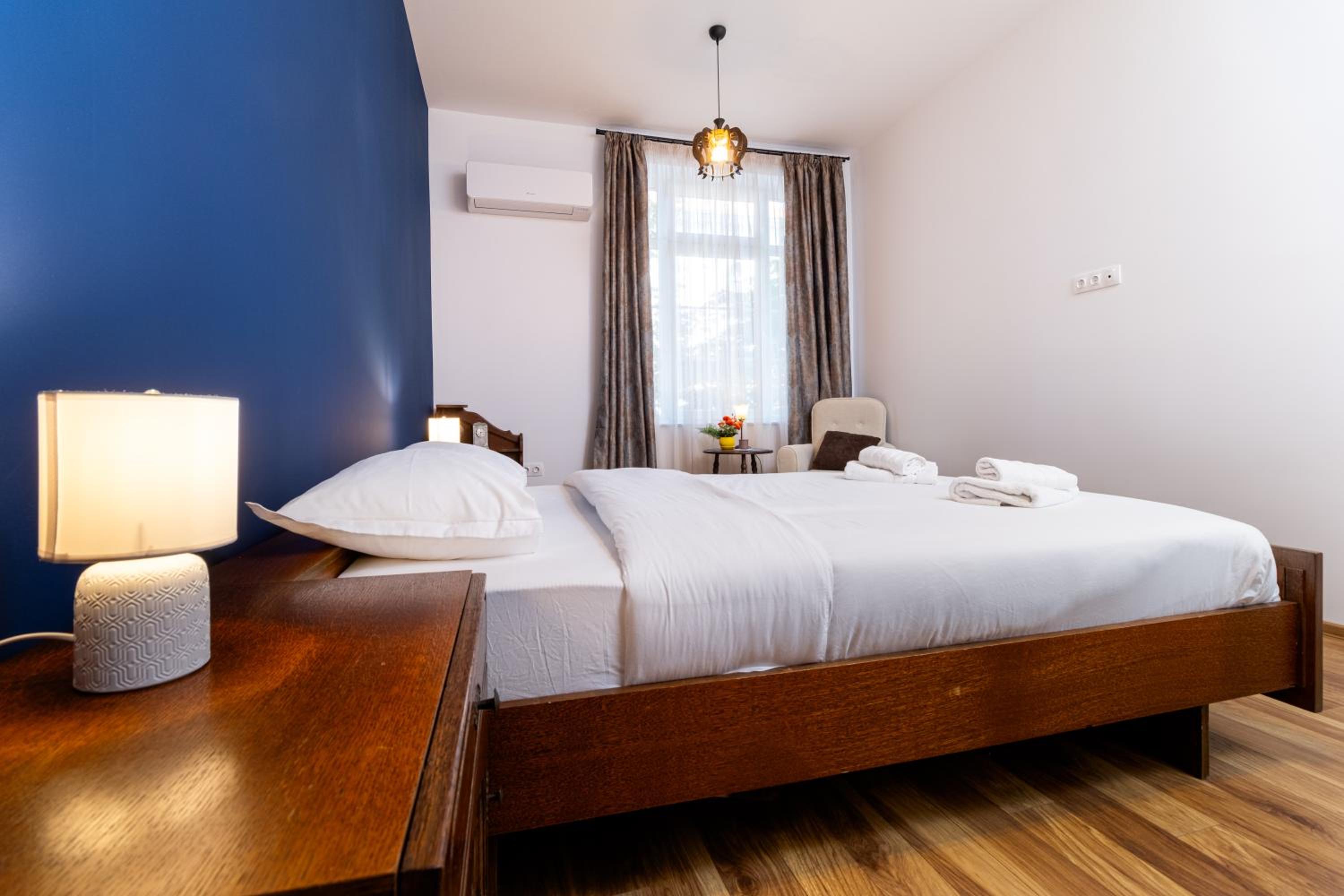 City Center Retro Chic Kapana 2-Bed Apartment