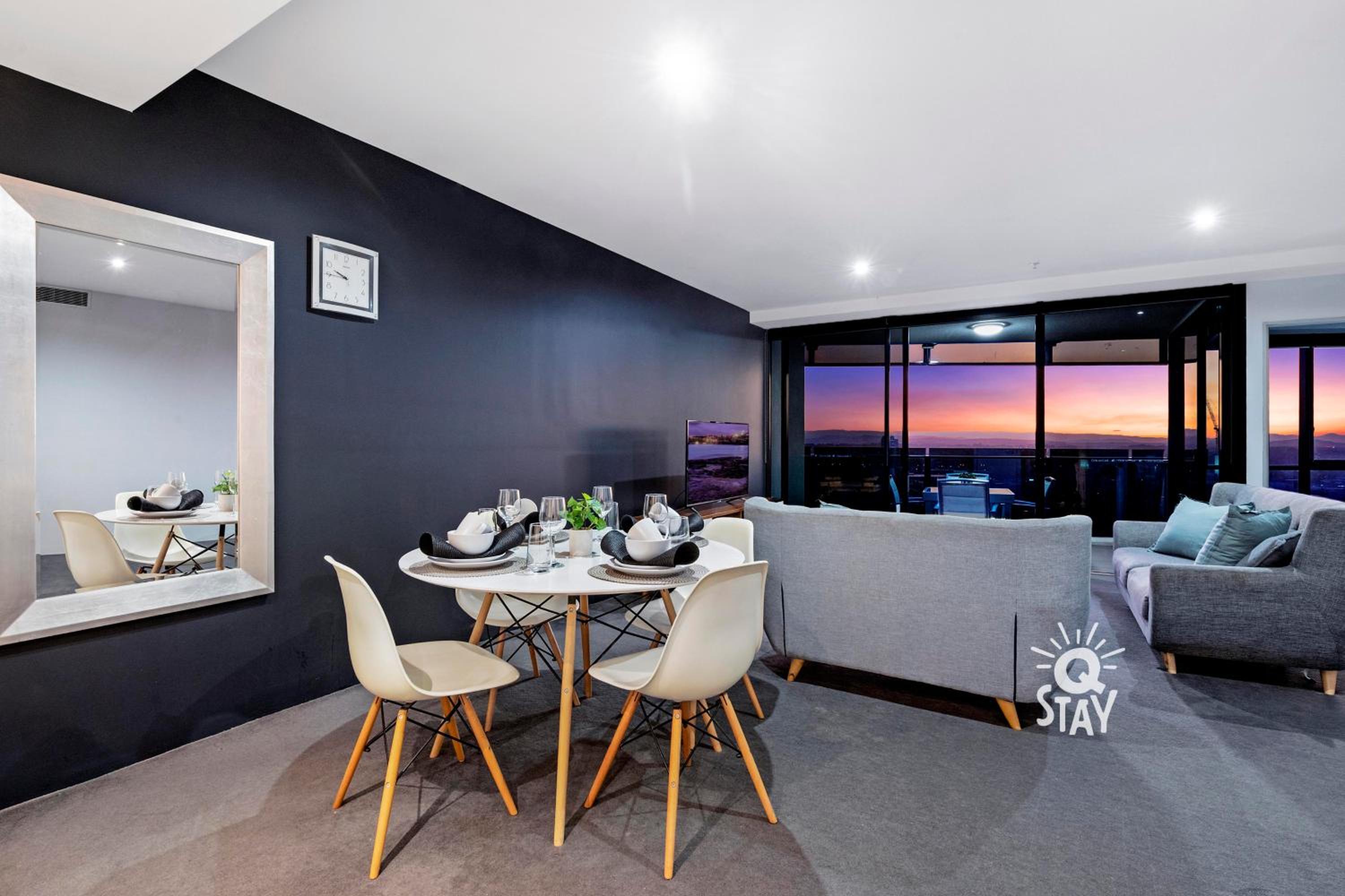 LIMITED 7 NIGHT DEAL in 2 Bedroom SPA Hinterland at Circle on Cavill - KIDS STAY FREE!!!
