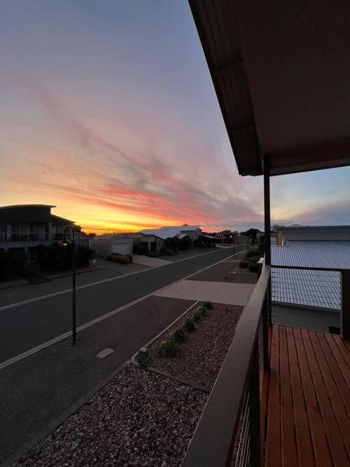 Seaside Serenity Ultimate Golf and Beach Escape