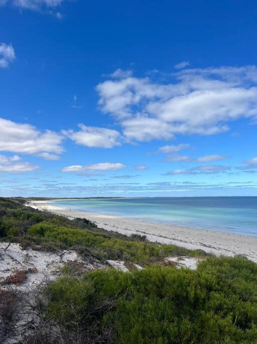 Seaside Serenity Ultimate Golf and Beach Escape