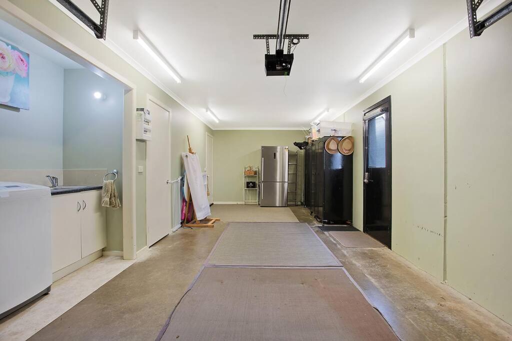 Four bedroom beachside apartment