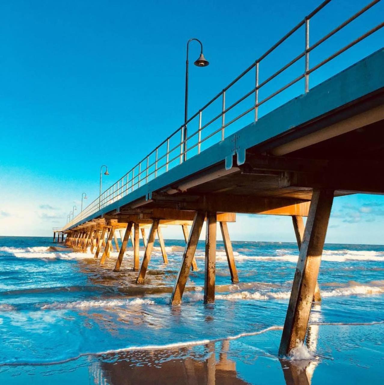 Marina Views Free Parking Beachside & Seaview
