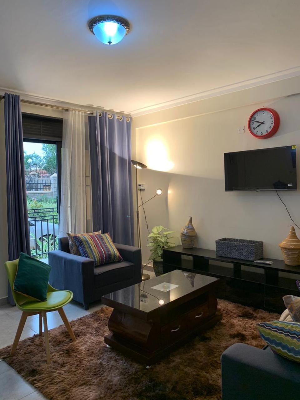 Haz Furnished Apartments Buwate