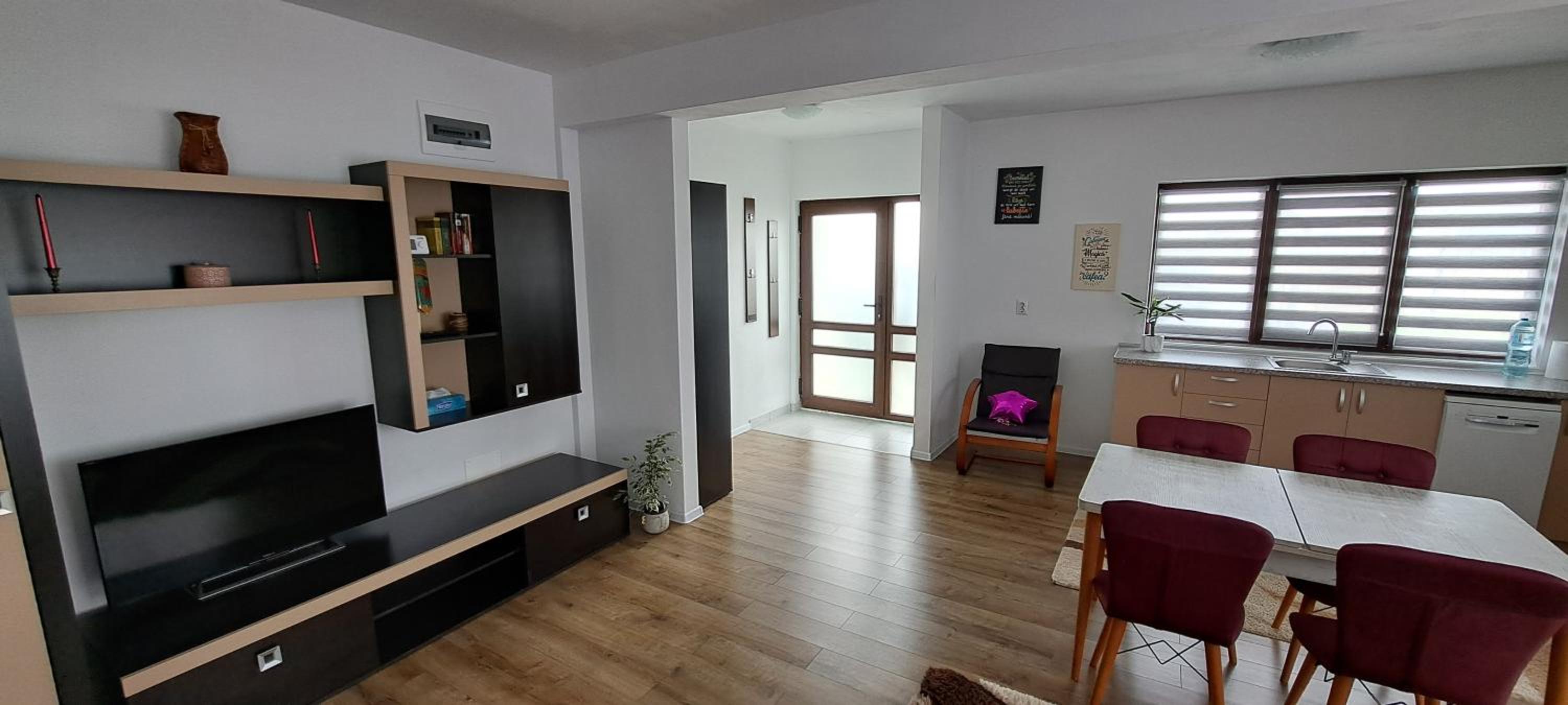 Apartament Sânpetru-Brașov view 3