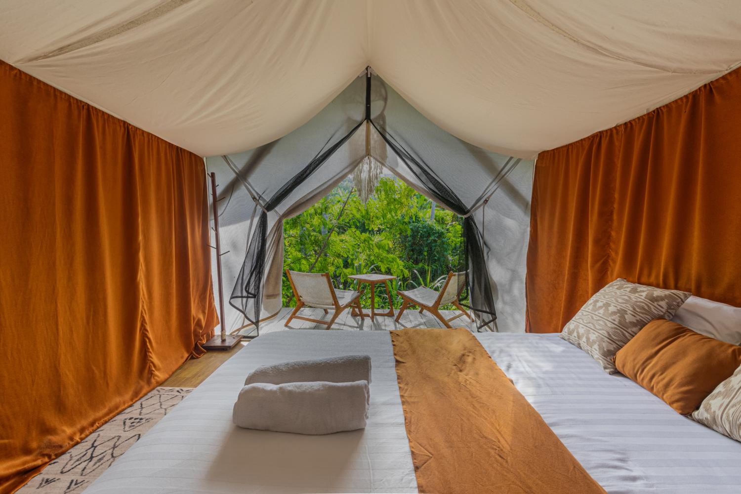 Camani Glamping
