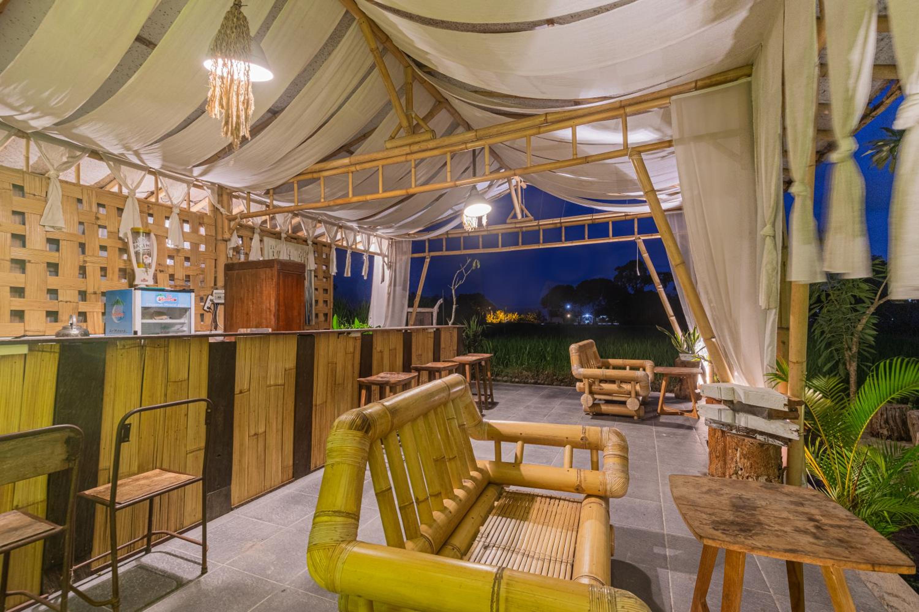 Camani Glamping