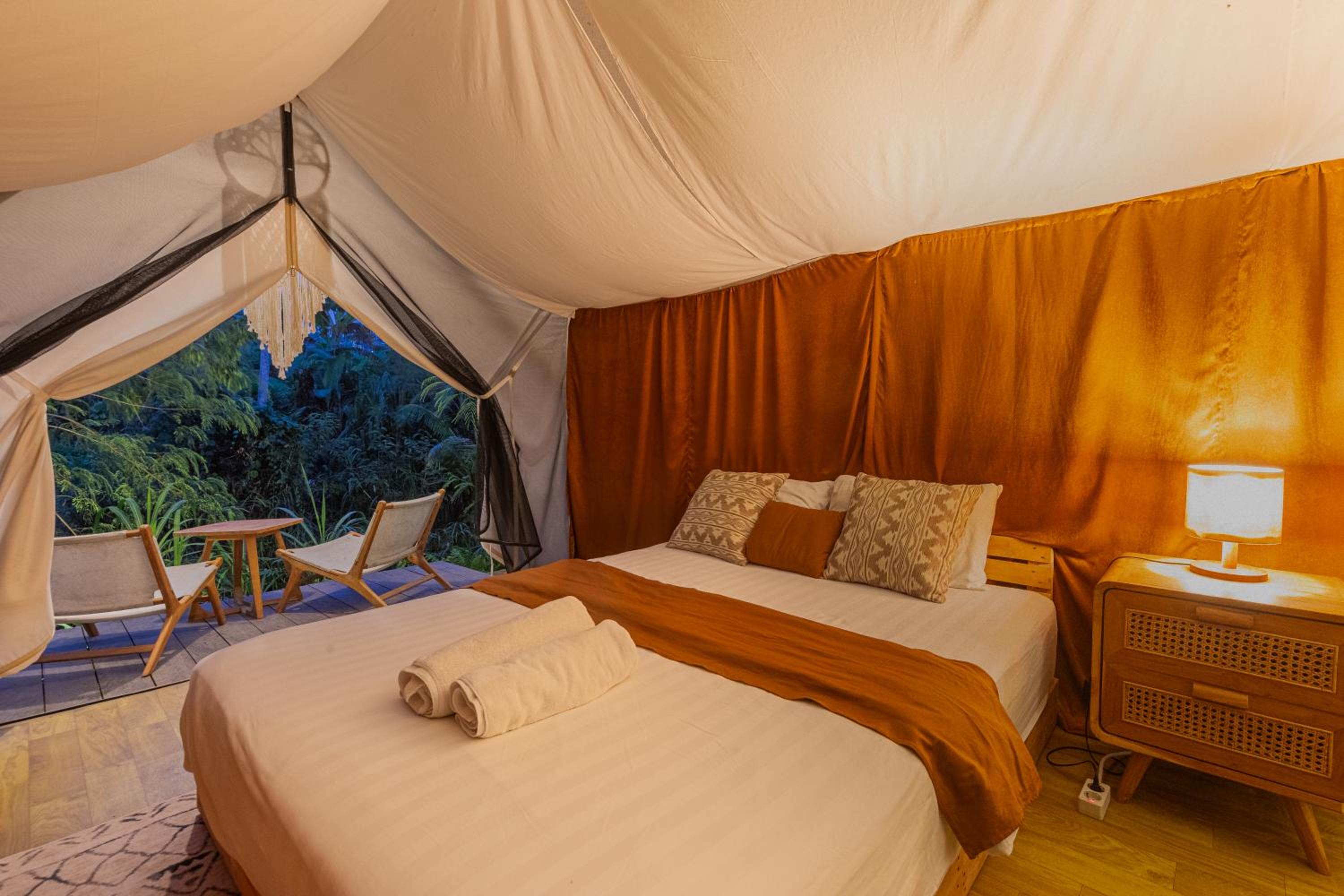 Camani Glamping