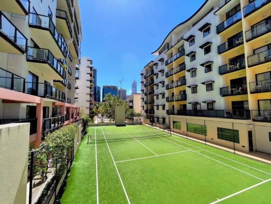 Prime Location 1 Bdr Apt in Perth