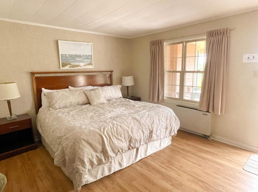 Silverwood Motel
