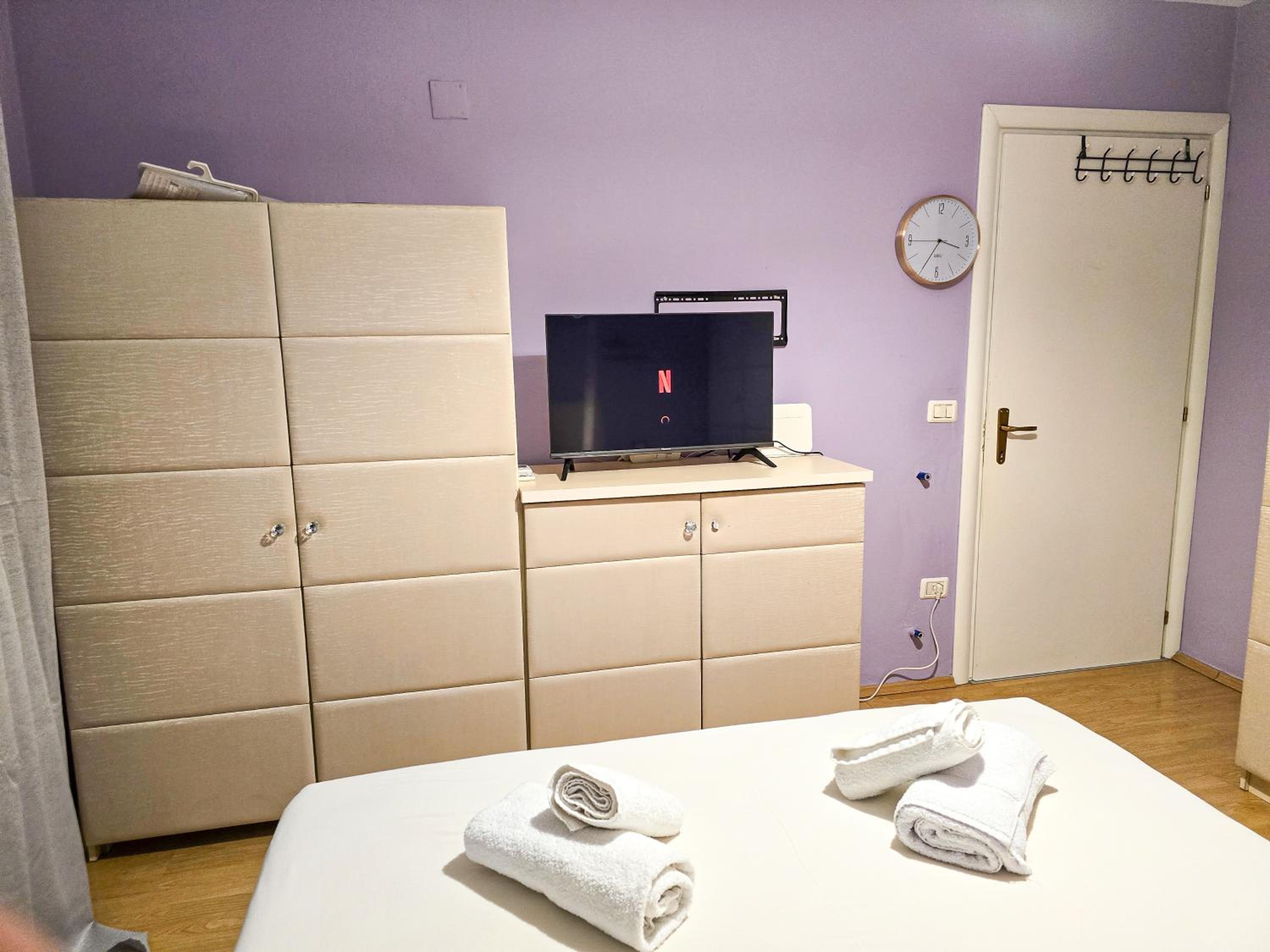 Blloku 2BR Apartment