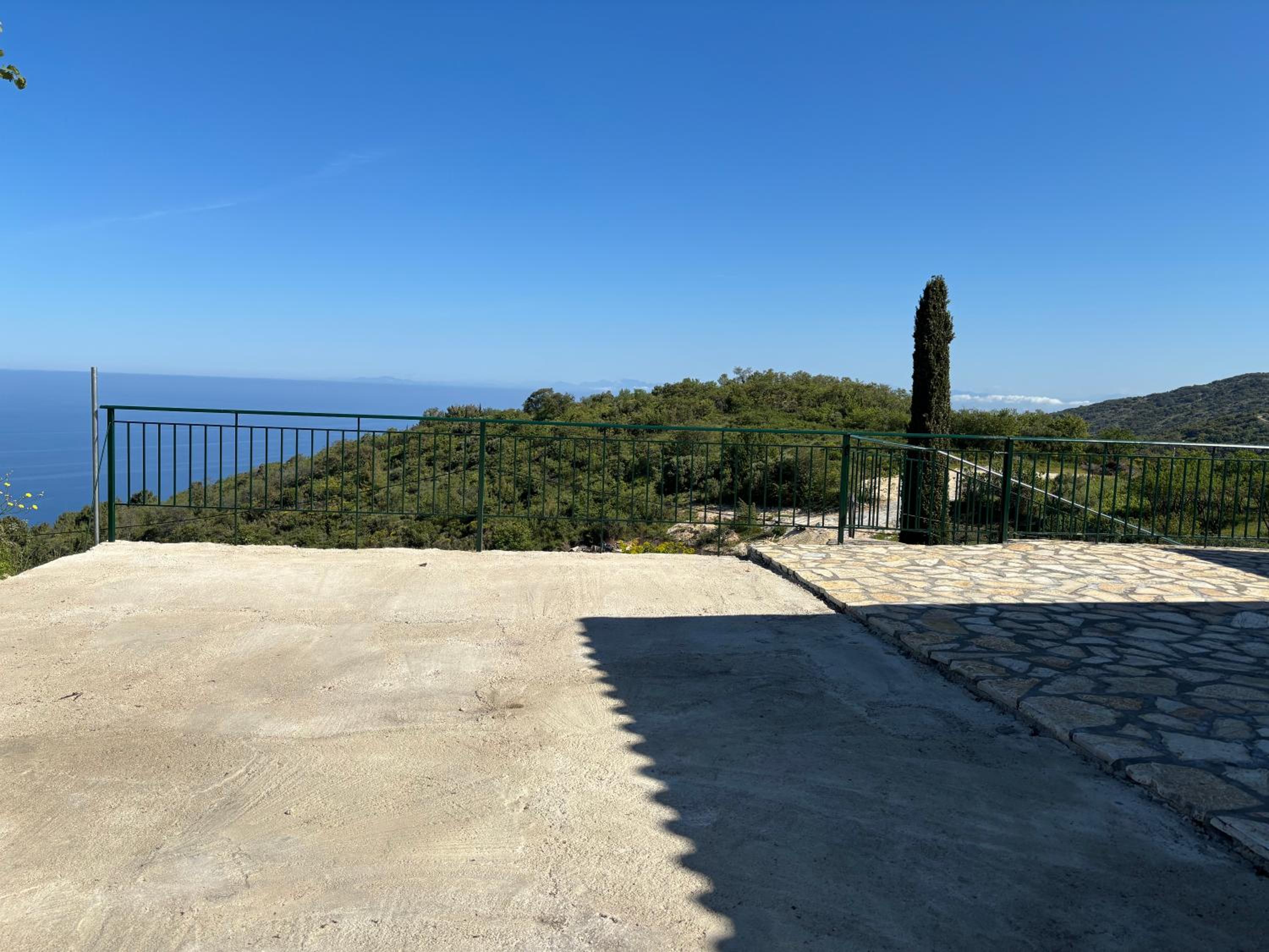 Anemar Lefkada