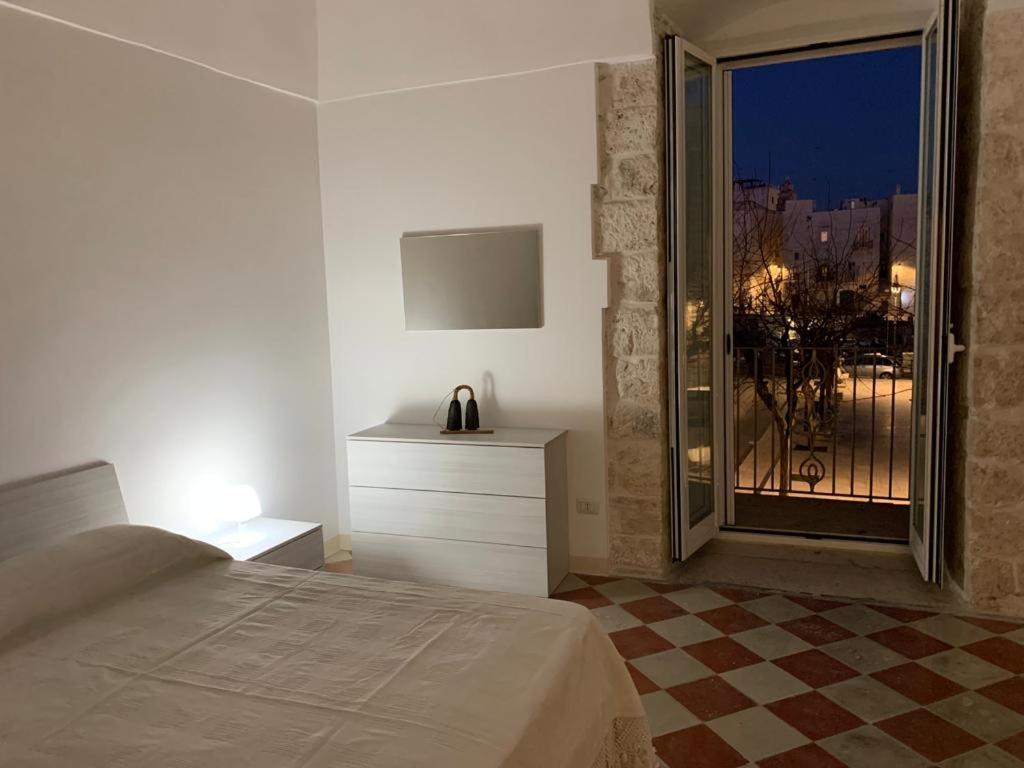 Piazza Porto 25 view 2