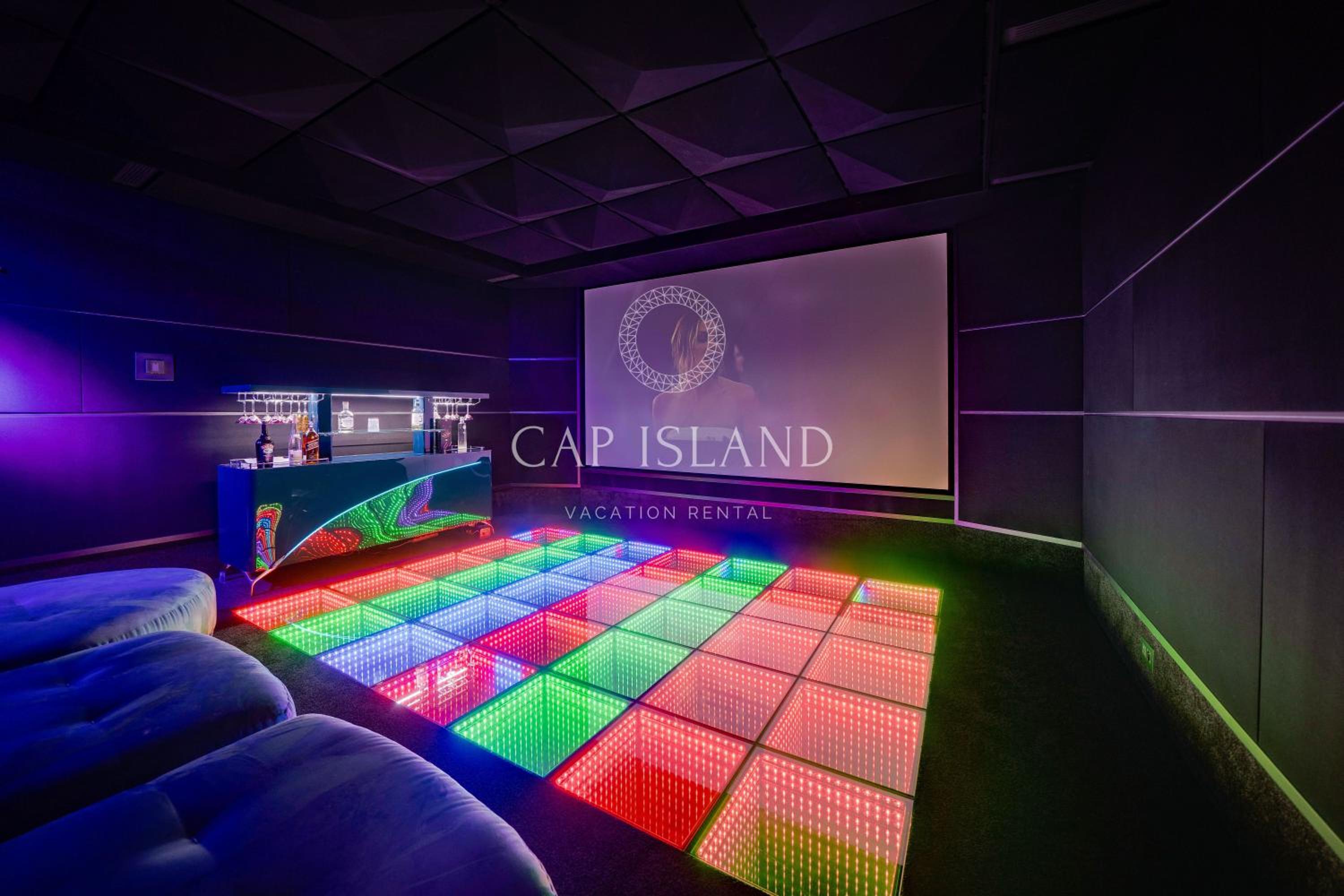 Villa de Prestige avec Cinéma et Discothèque Privés dans un Domaine Golfique photo 3