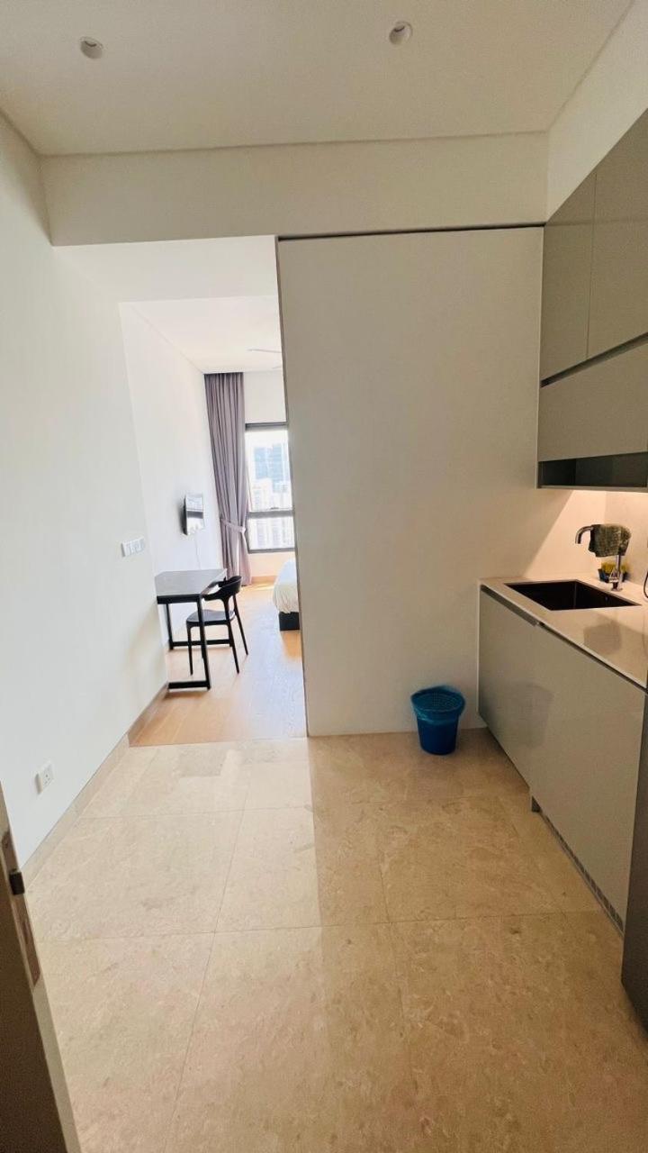 BBCC APARTMENT AT LUCENTIA 2