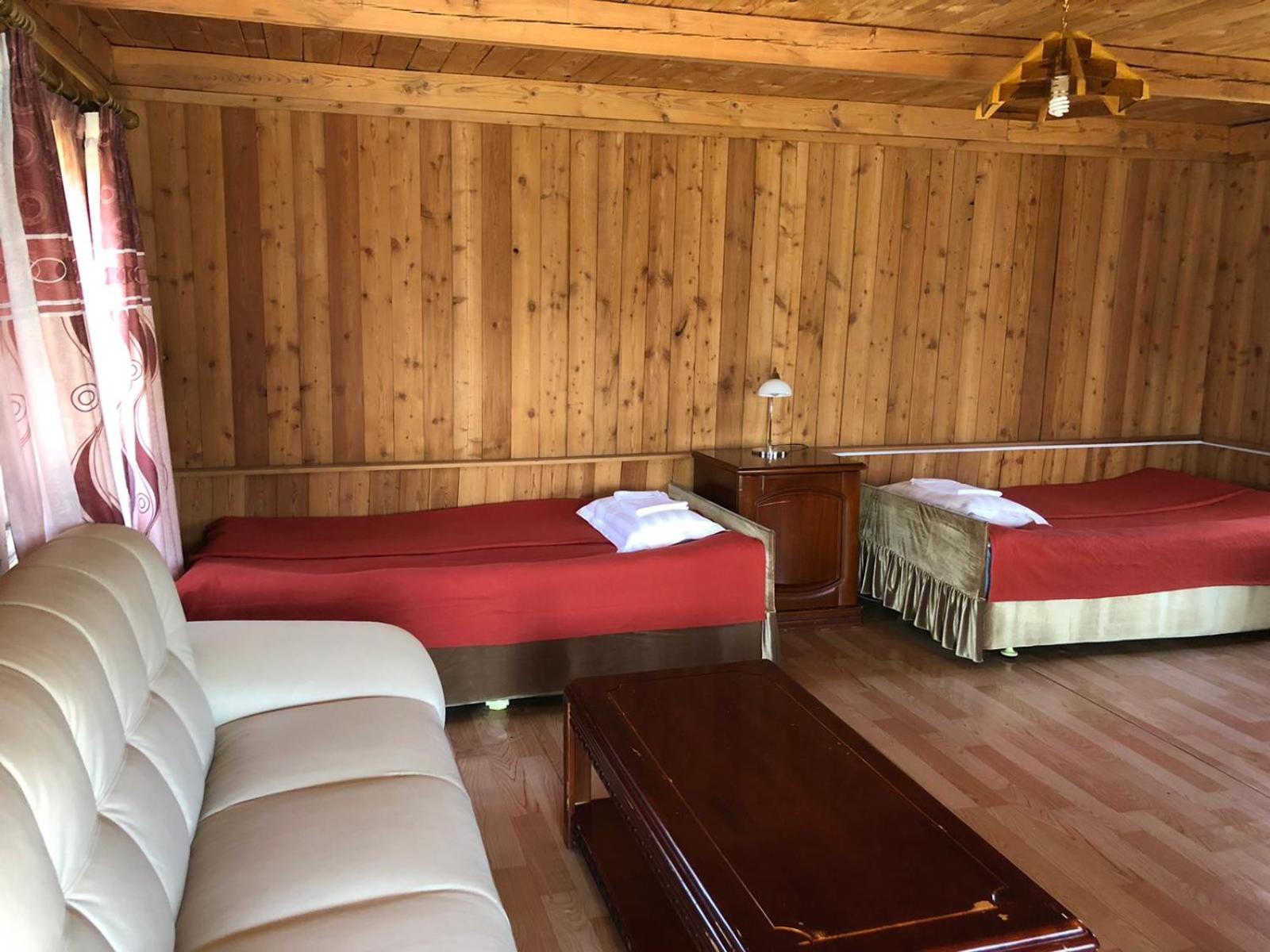 Etm Lodge