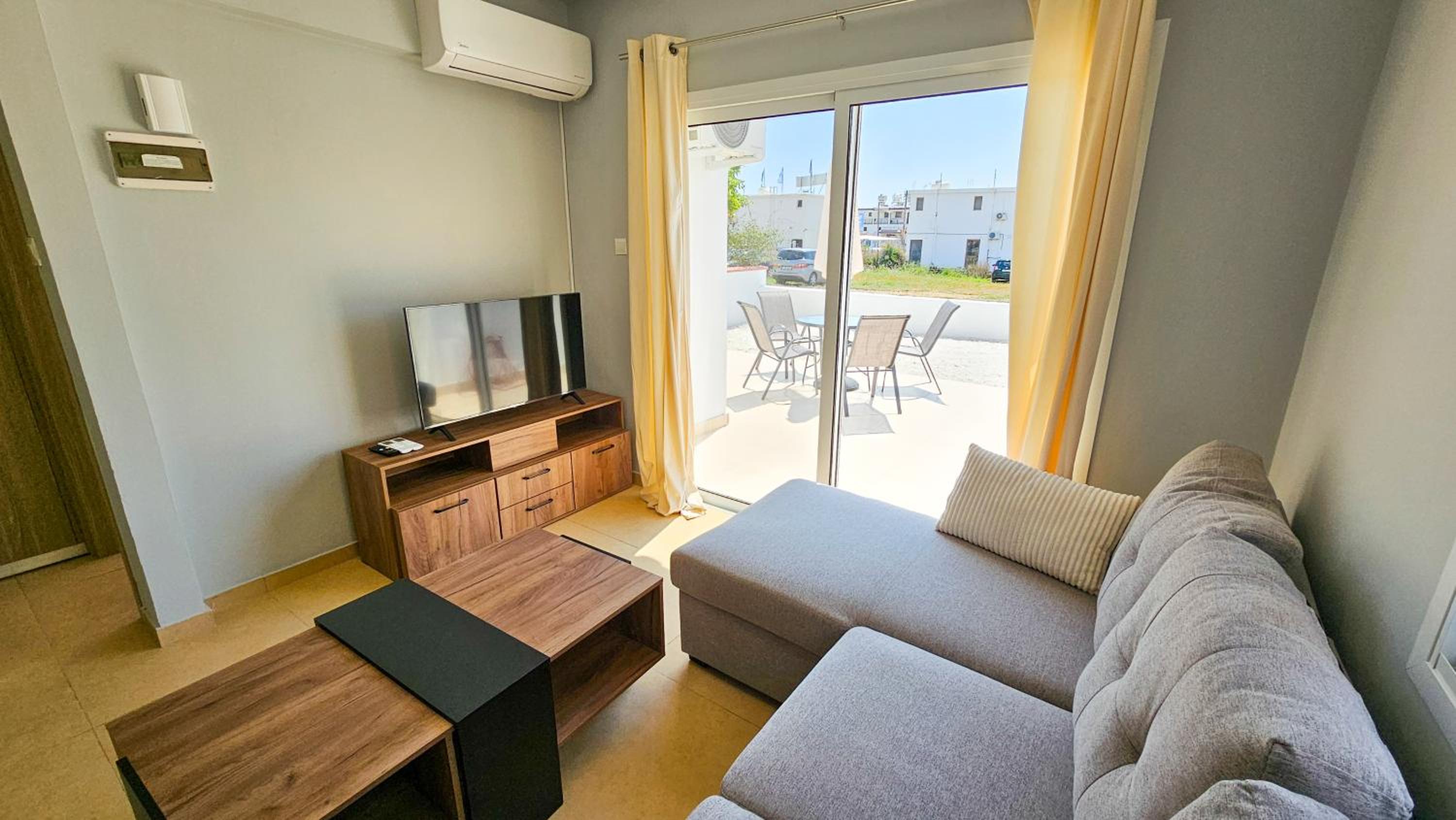 Beach Love BeachFront Apartment
