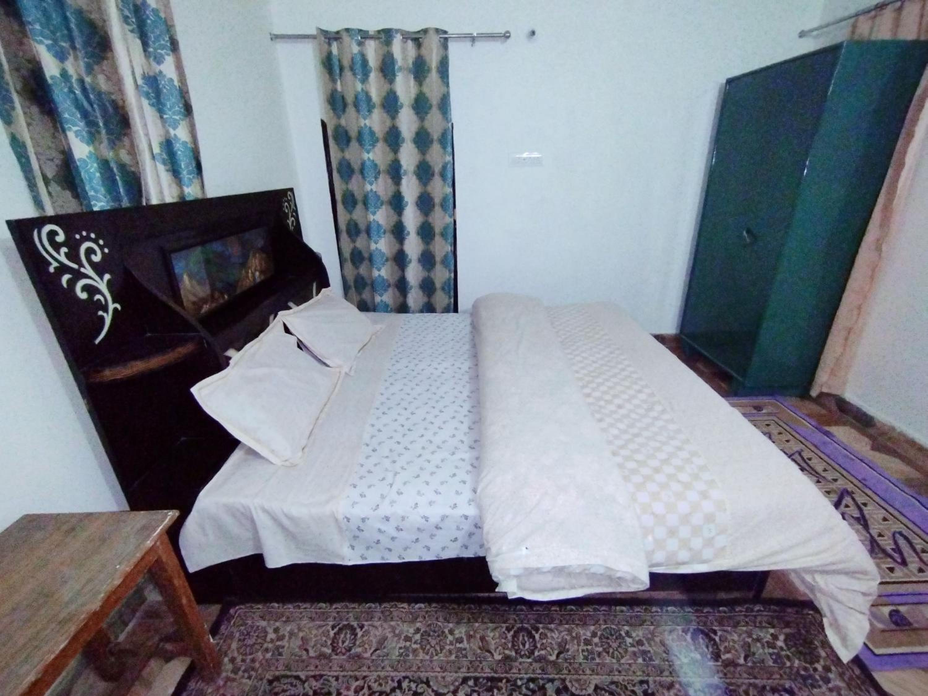 Kavyashree Homestay