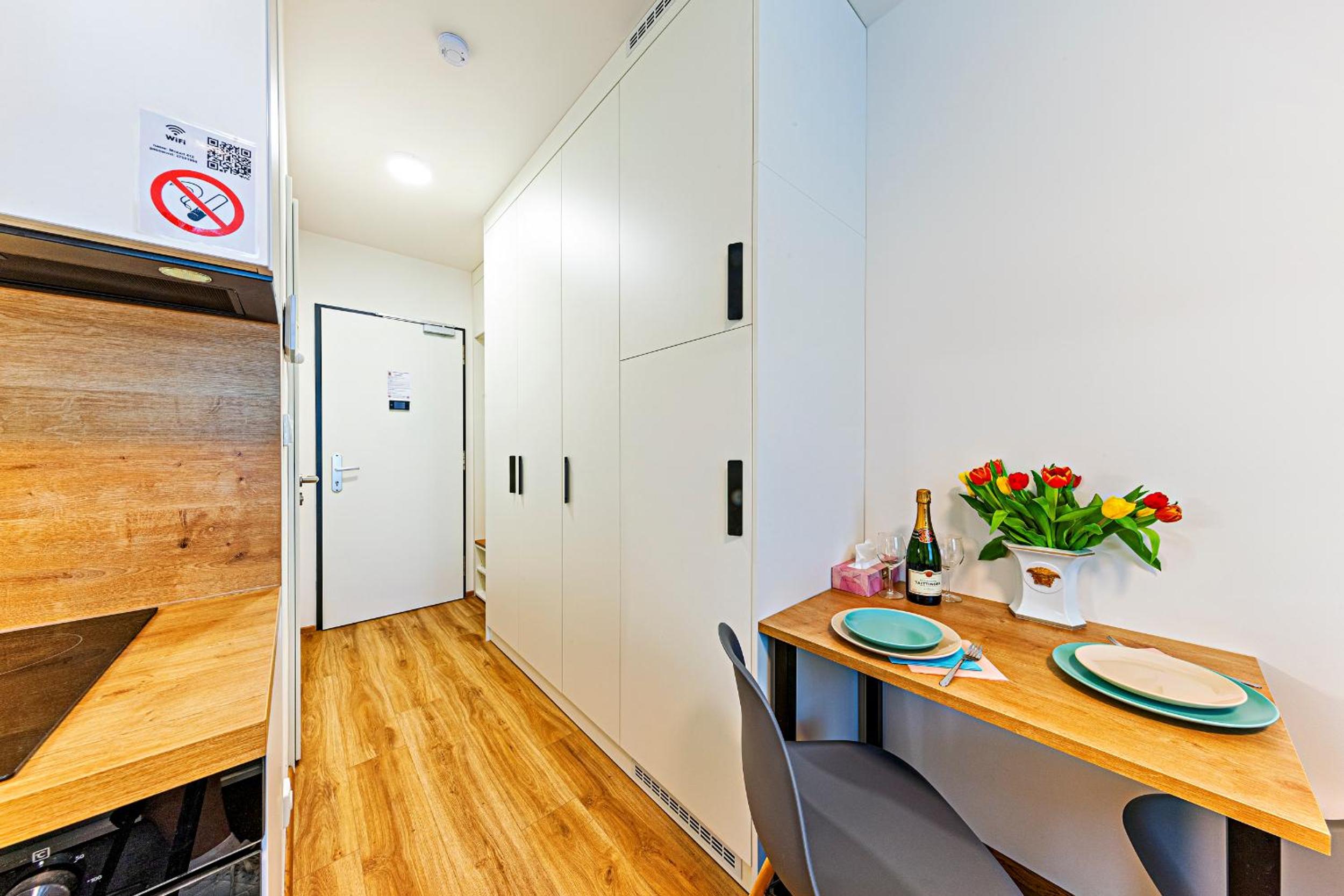 MamaStay Andel Apartments