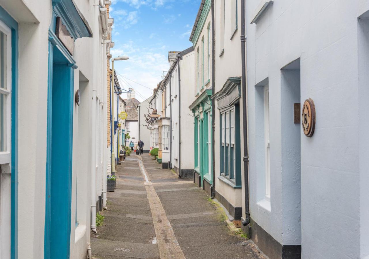 3 Bed in Appledore oc-phoe