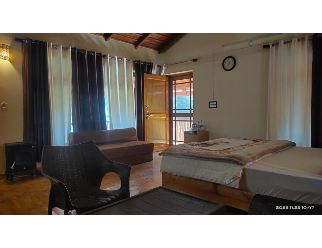 Arth Homestay Mukteshwar view 3