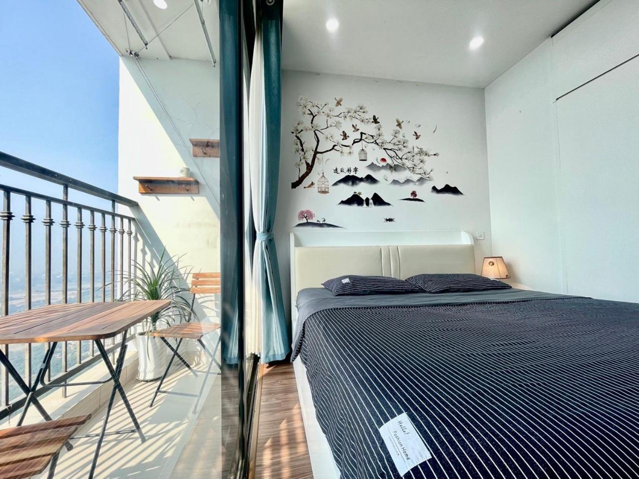 Vinhomes Green Bay Luxury Apartment