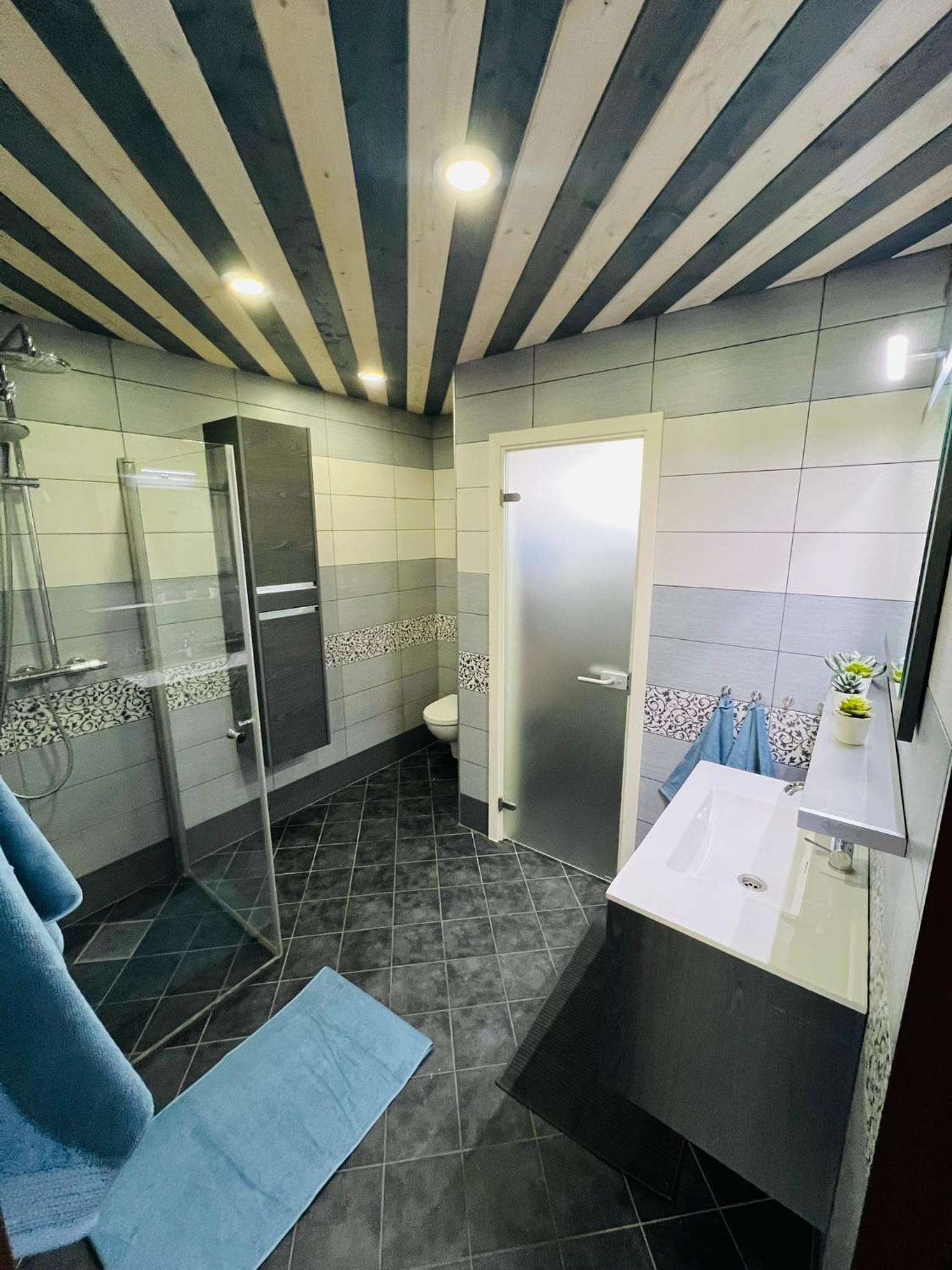 Seto Apartment