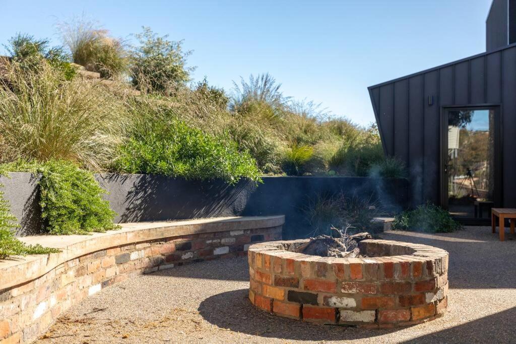 Stunning Trevallyn Retreat