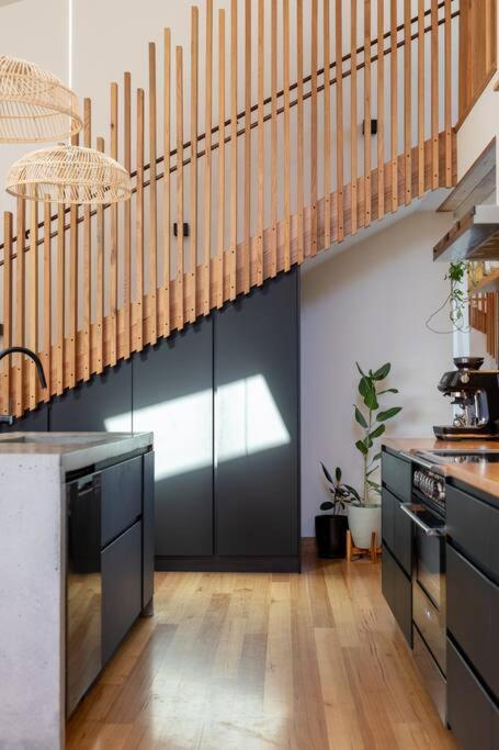 Stunning Trevallyn Retreat