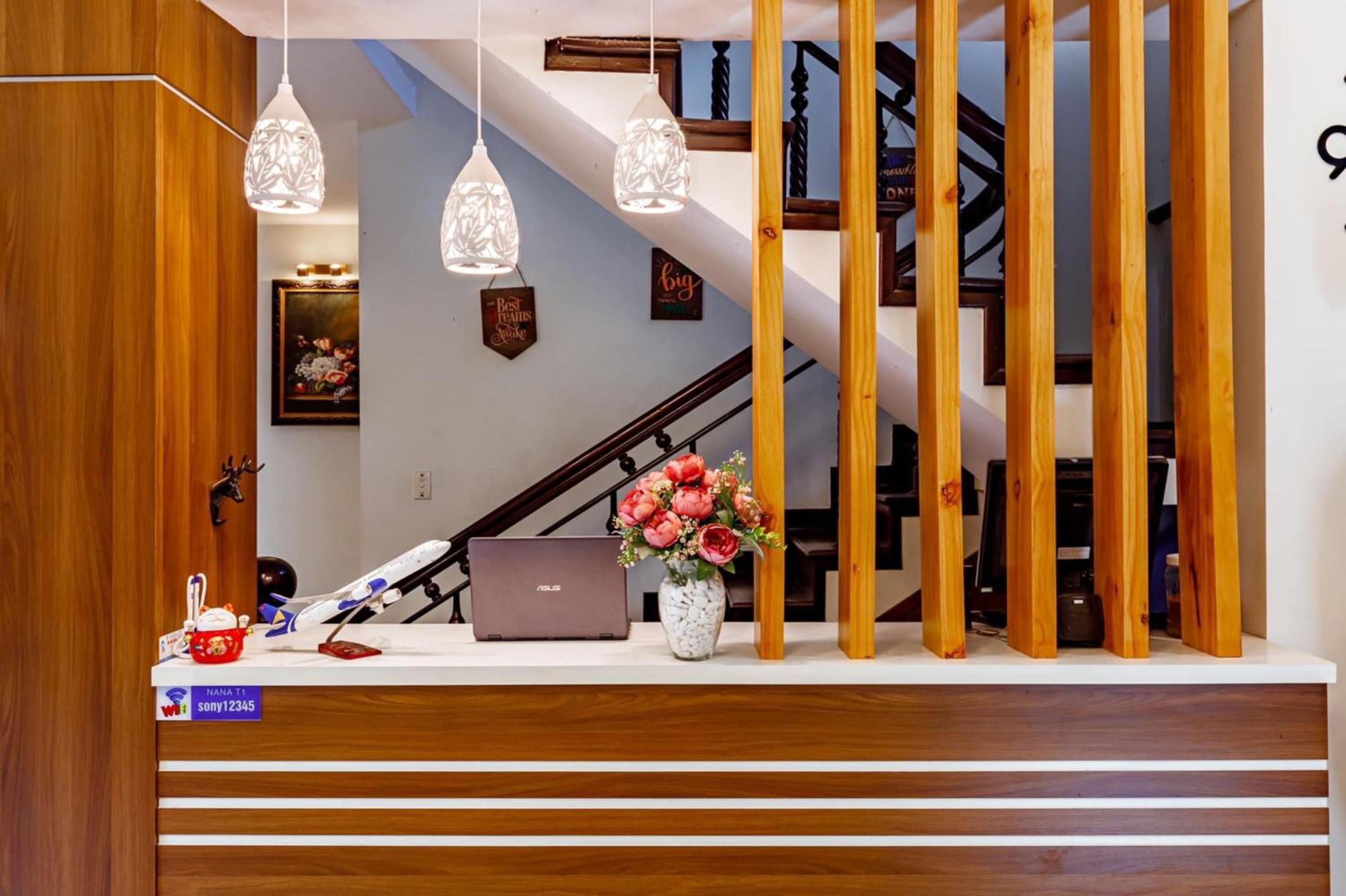 Nana House Hue view 4