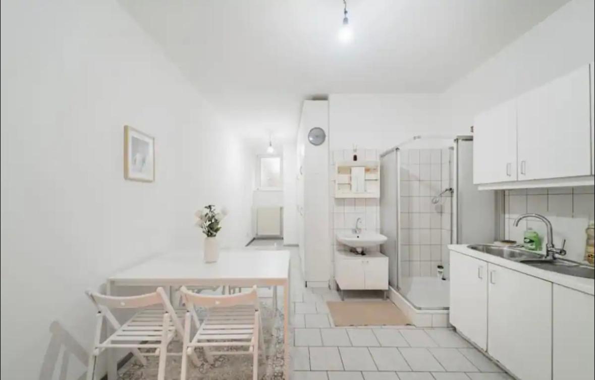 Souterrain Apartment