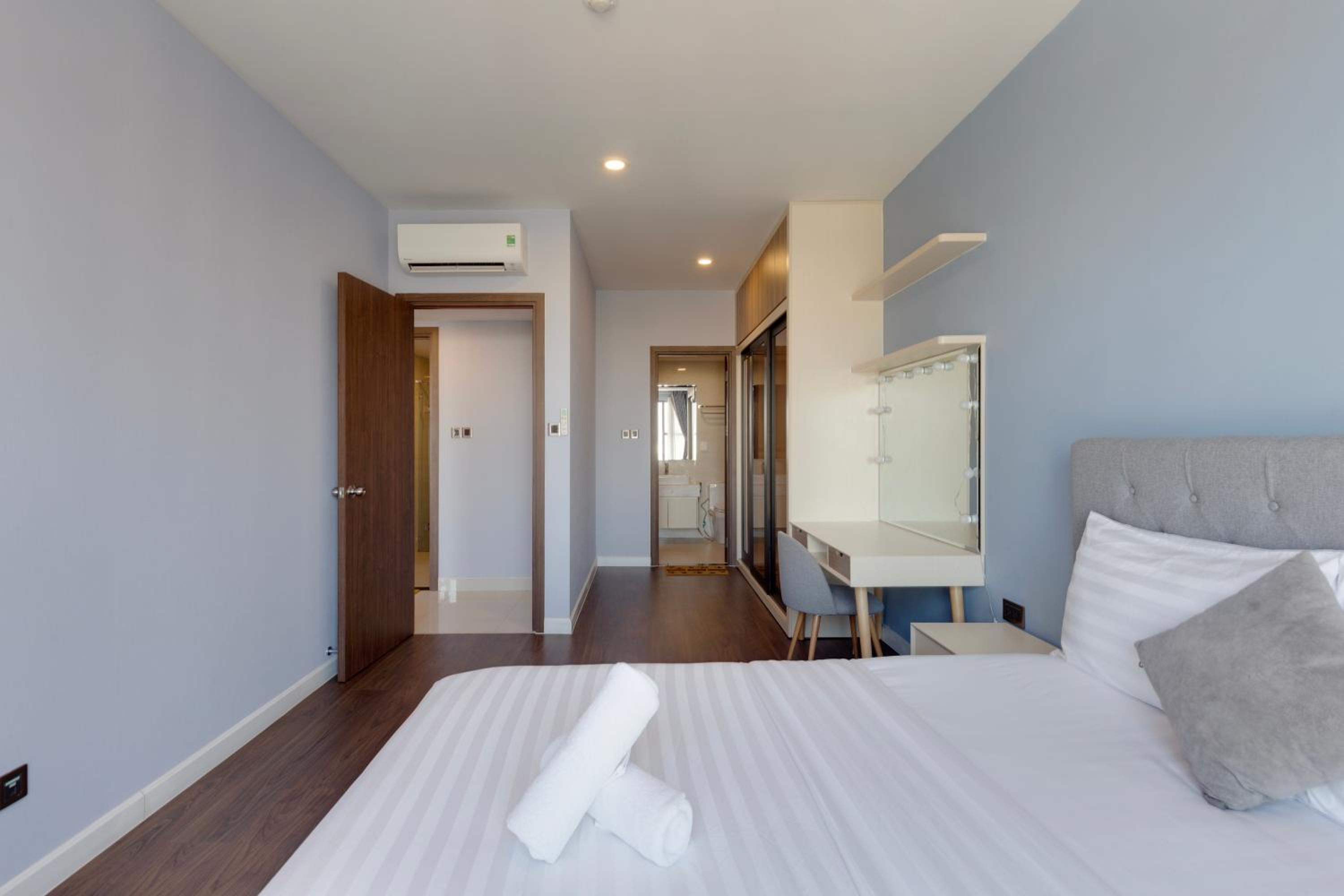 NU Saigon Apartment Service - center District 4