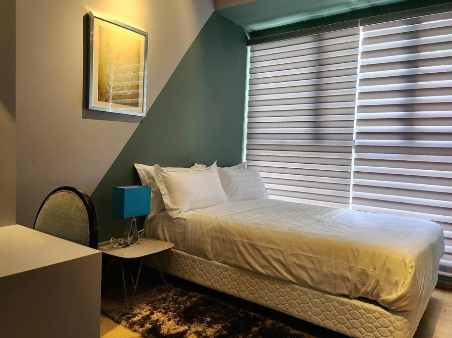 Danga Bay Designer Suites KKS Plus Collection