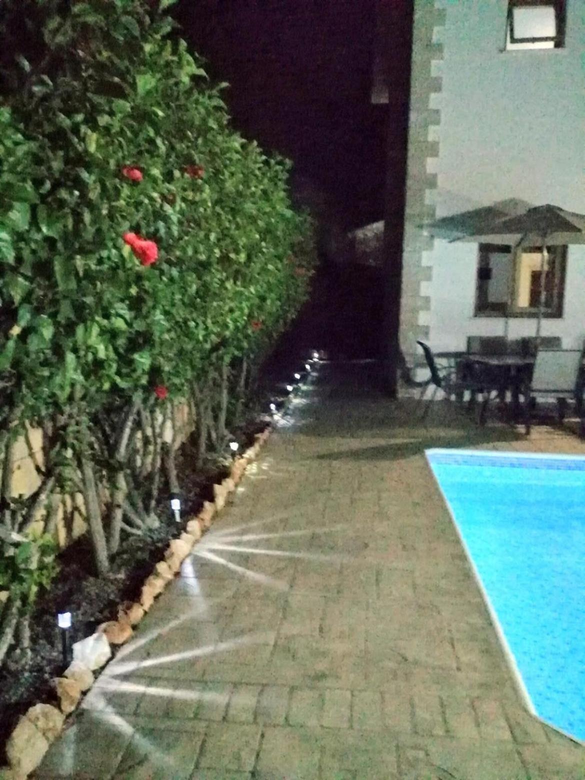 Villa Elena Gardens