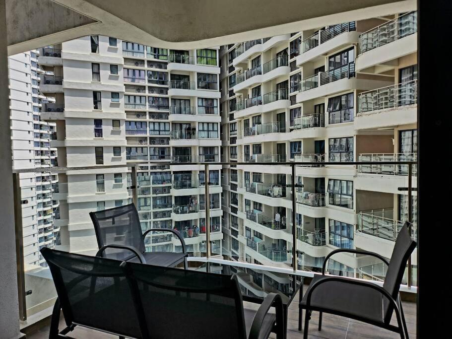 Danga Bay Designer Suites KKS Plus Collection