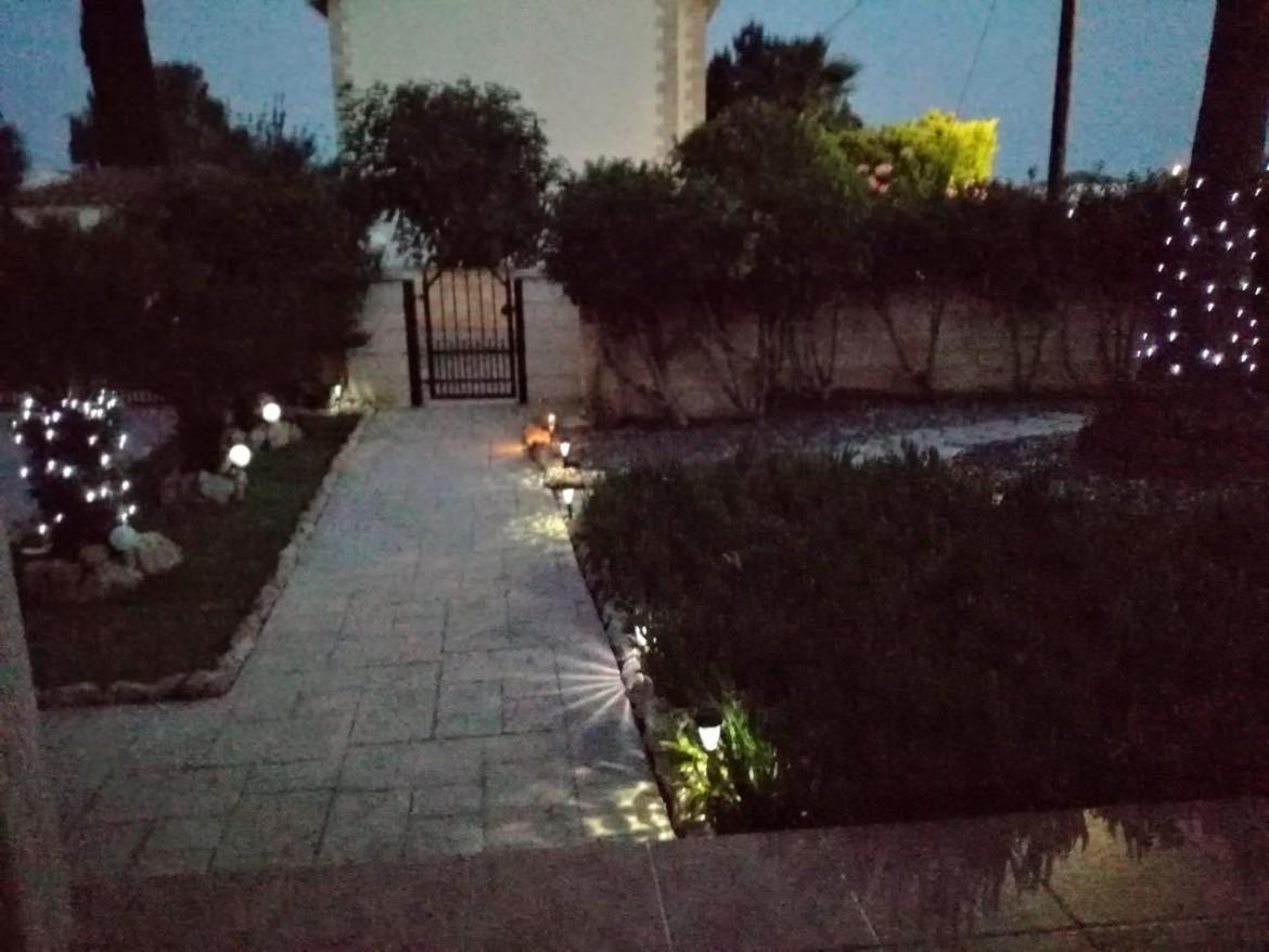 Villa Elena Gardens