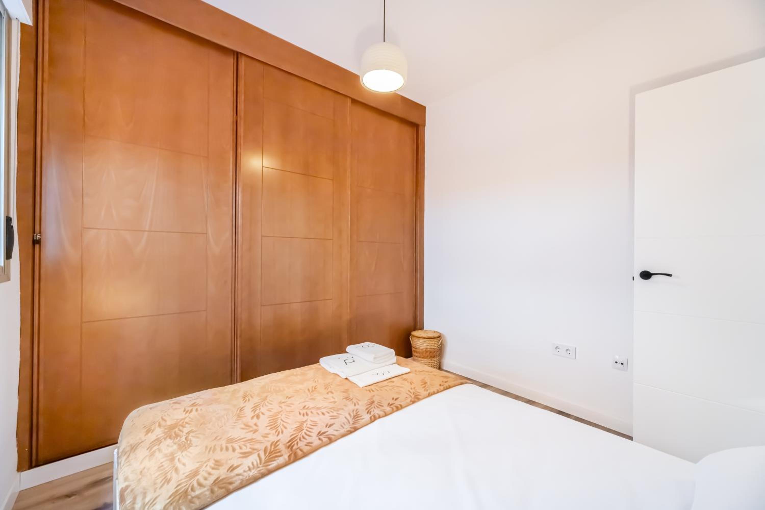 Charming 4-Bedroom Apartment in Malaga's Historic Center