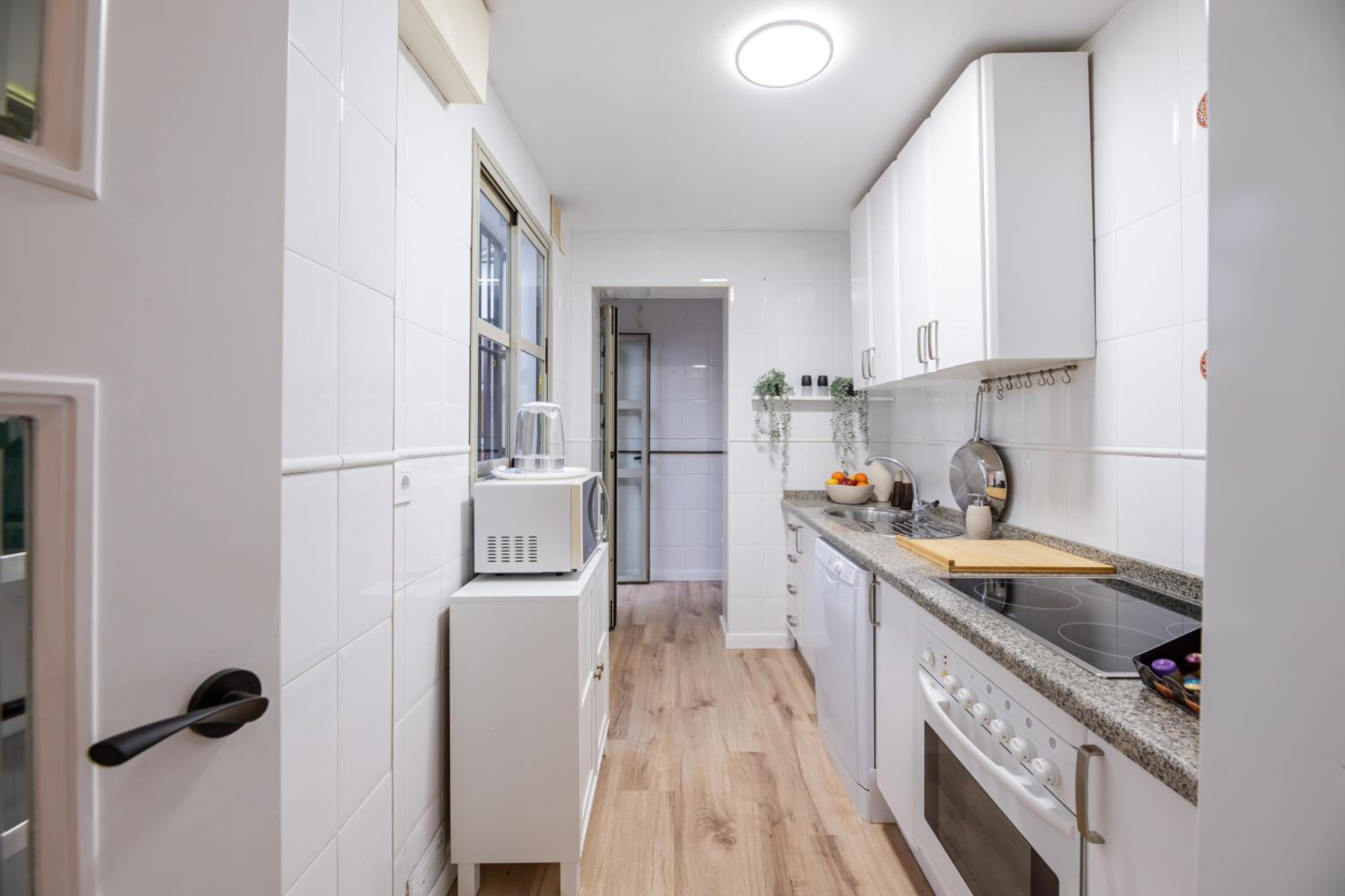 Charming 4-Bedroom Apartment in Malaga's Historic Center