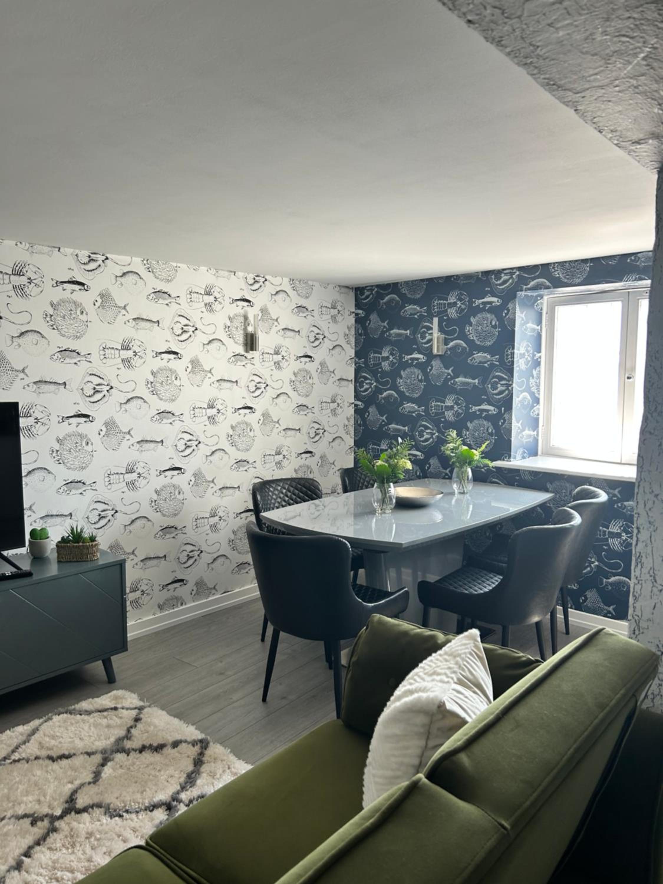 Sea view apartment on Poole Quay overlooking Sandbanks view 5
