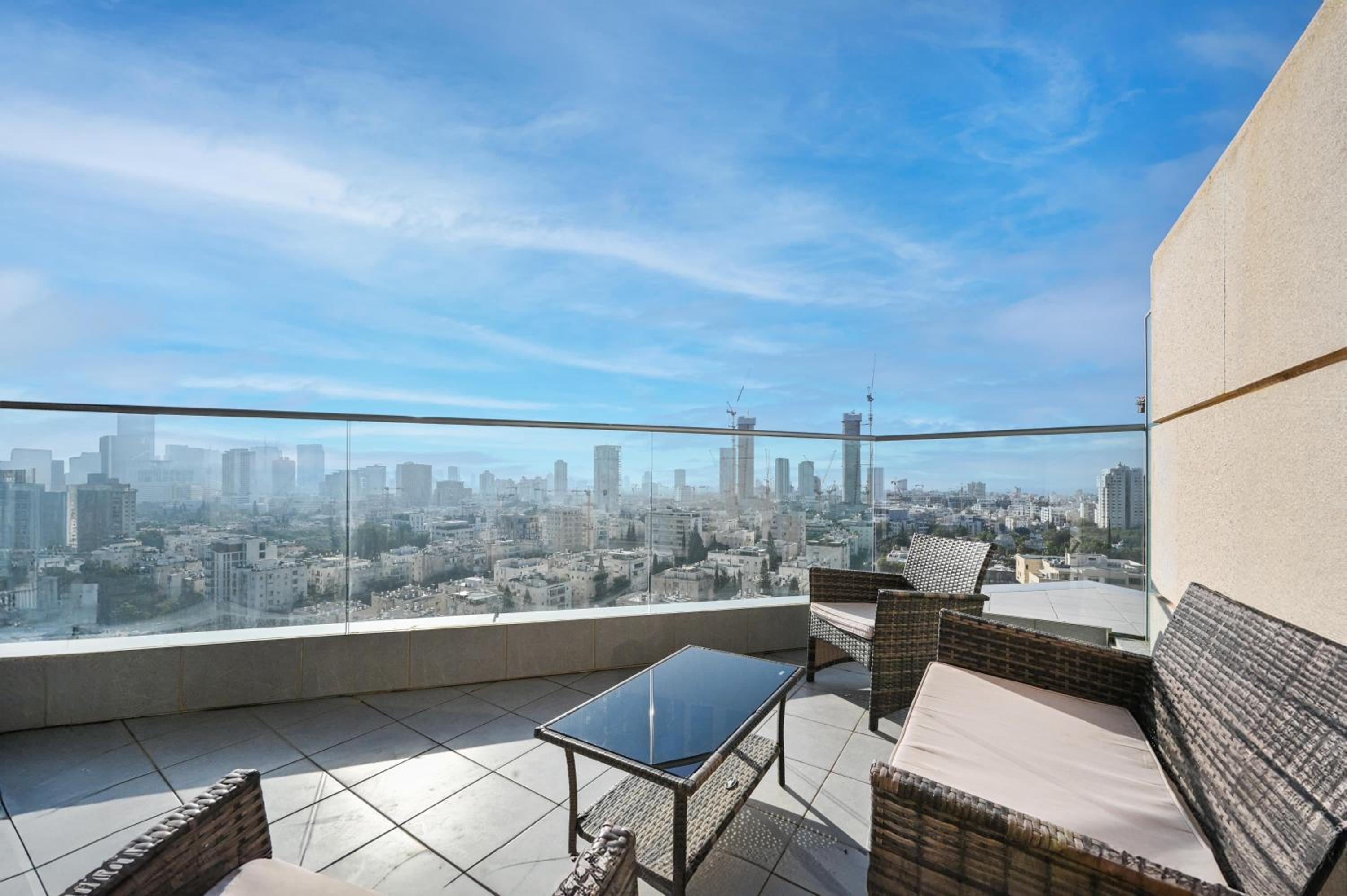 Park Tzameret 3BR Panoramic by HolyGuest view 2