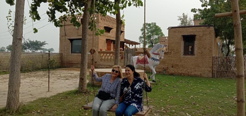 Chahal Tree Farm House - 20 min Ride from Golden Temple view 4