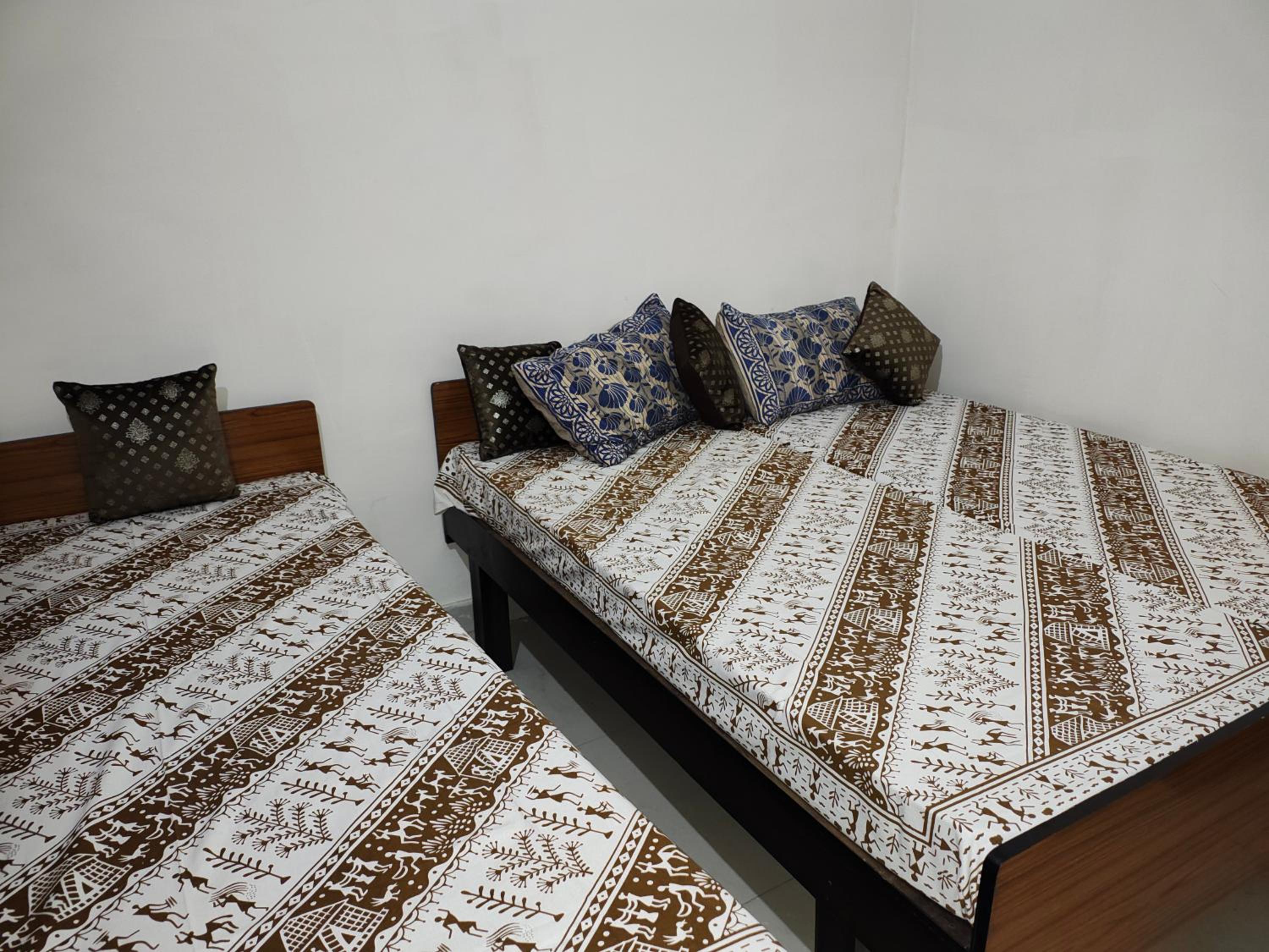 Hotel श्री KedarAshirwad view 2