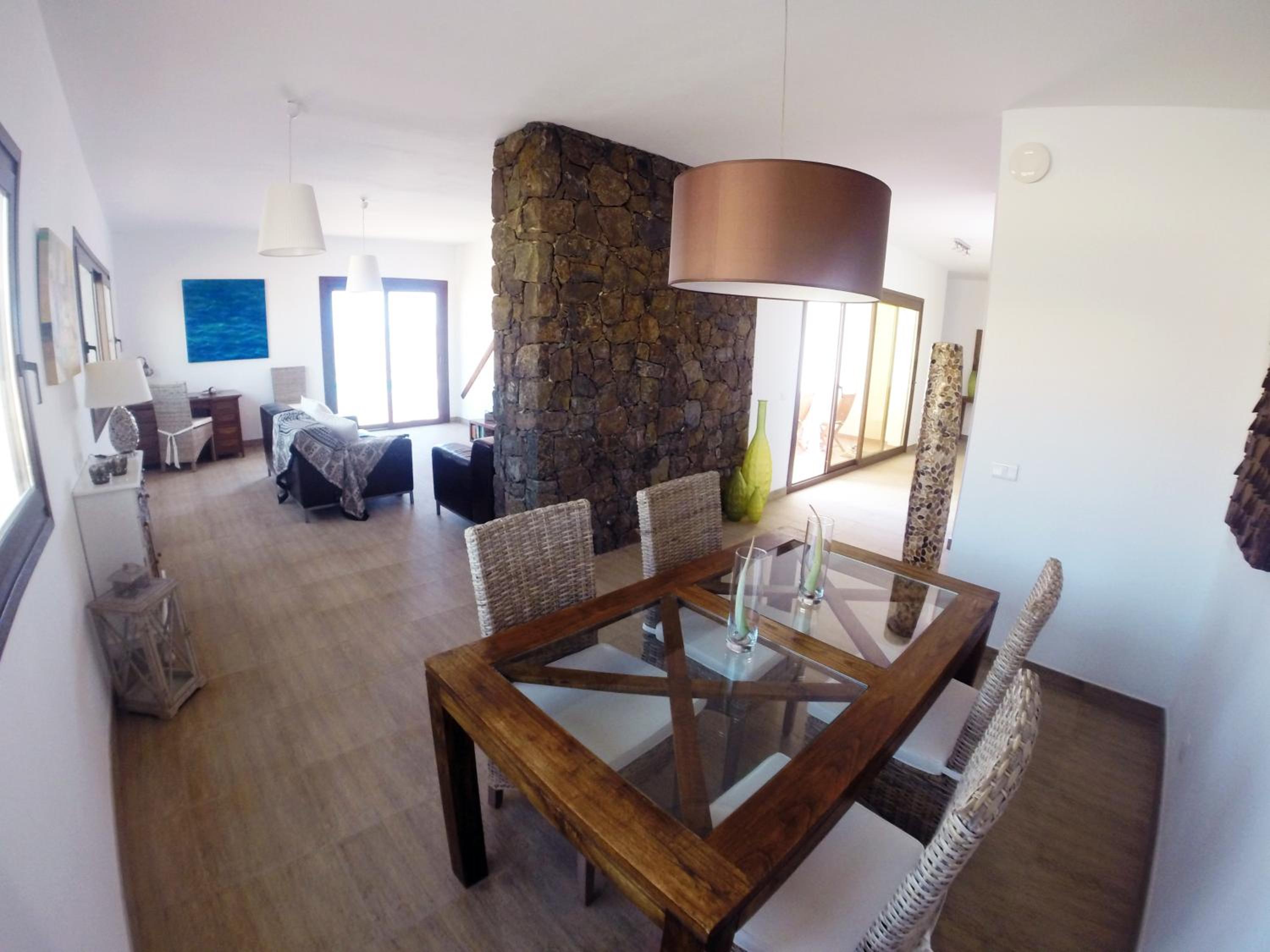 VILLA FUERTEVENTURA Fantástica Villa vistas al mar piscina climatizada