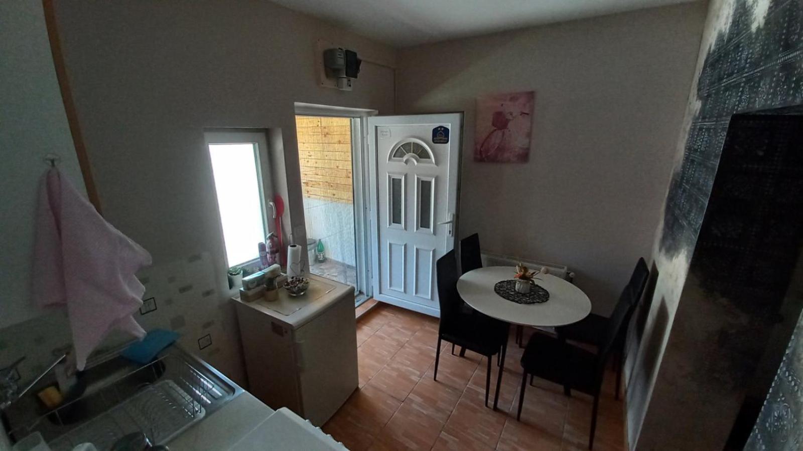 Apartman Ivona view 3