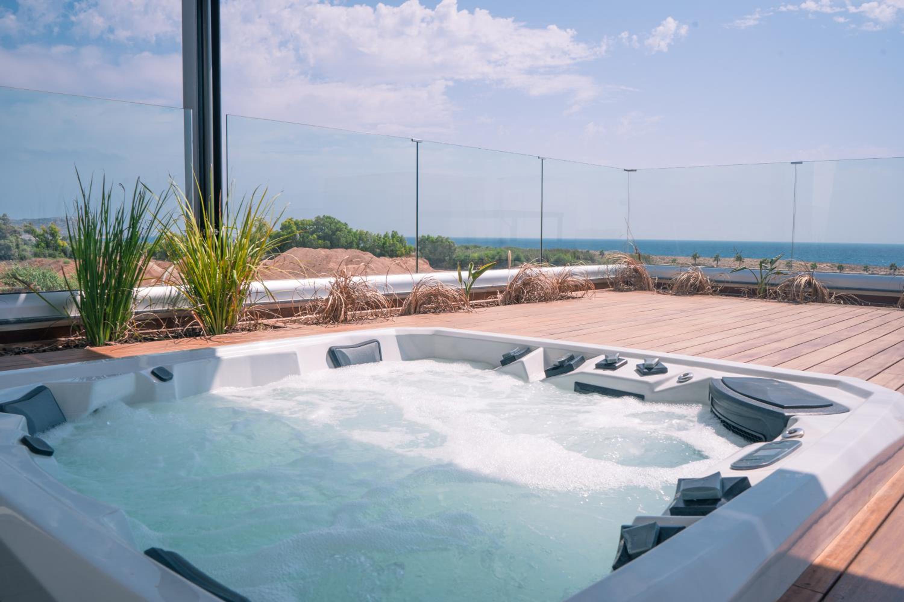 Vivo Mare Beachfront Villas - Vista
