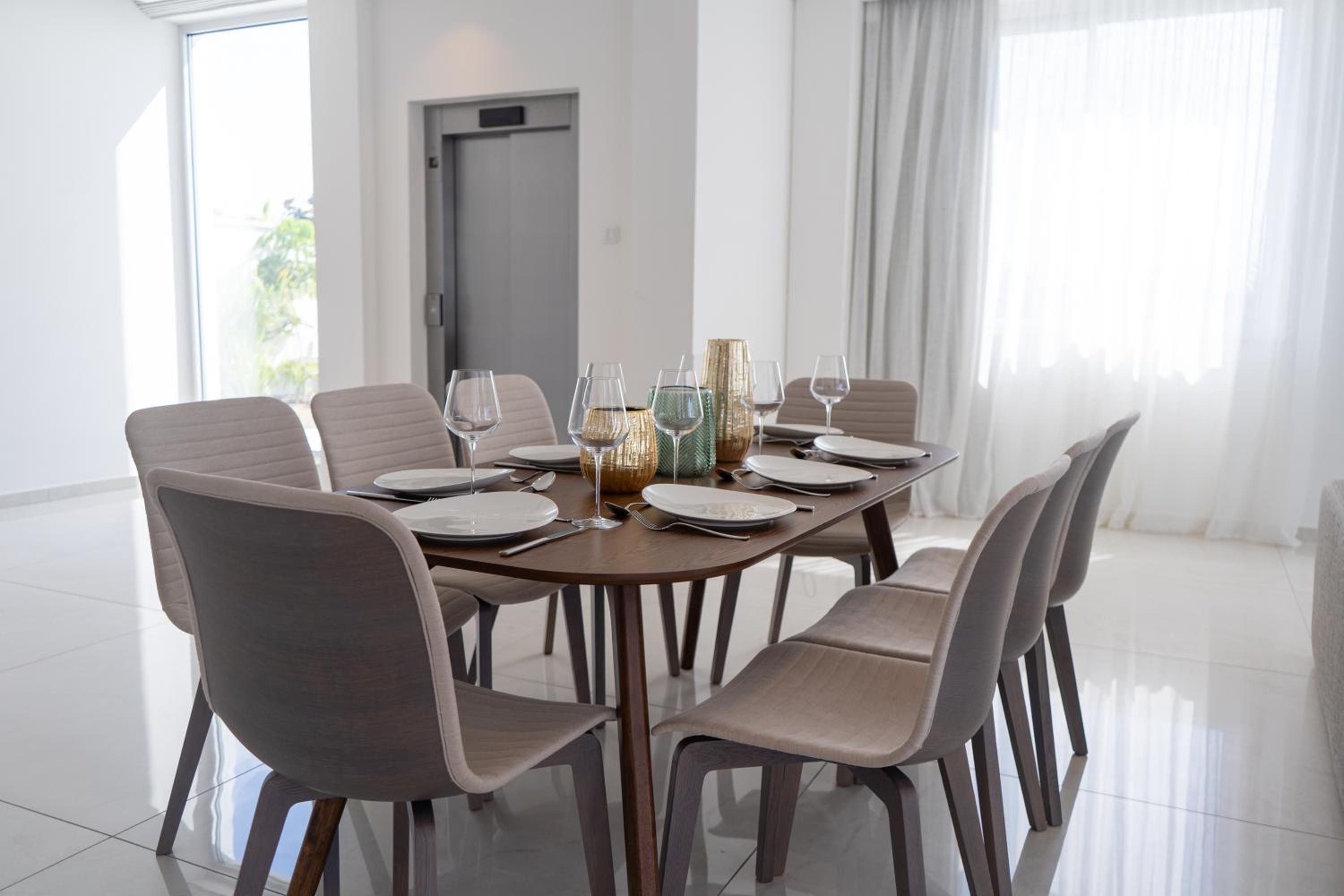 Vivo Mare Beachfront Villas - Vista