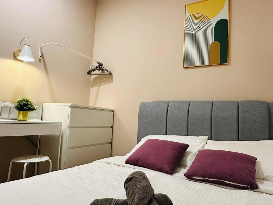 MVD19#Family Suite 8pax 3 Rooms M Vertica Velocity Mall Cheras IKEA Mytown Short Walk to MRT & LRT Maluri