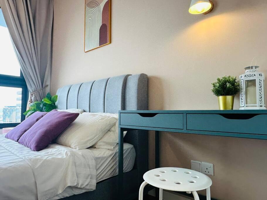 MVD19#Family Suite 8pax 3 Rooms M Vertica Velocity Mall Cheras IKEA Mytown Short Walk to MRT & LRT Maluri