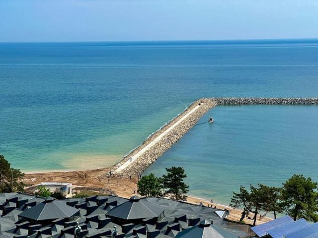 Aky&Suki Sea View Apartments view 3