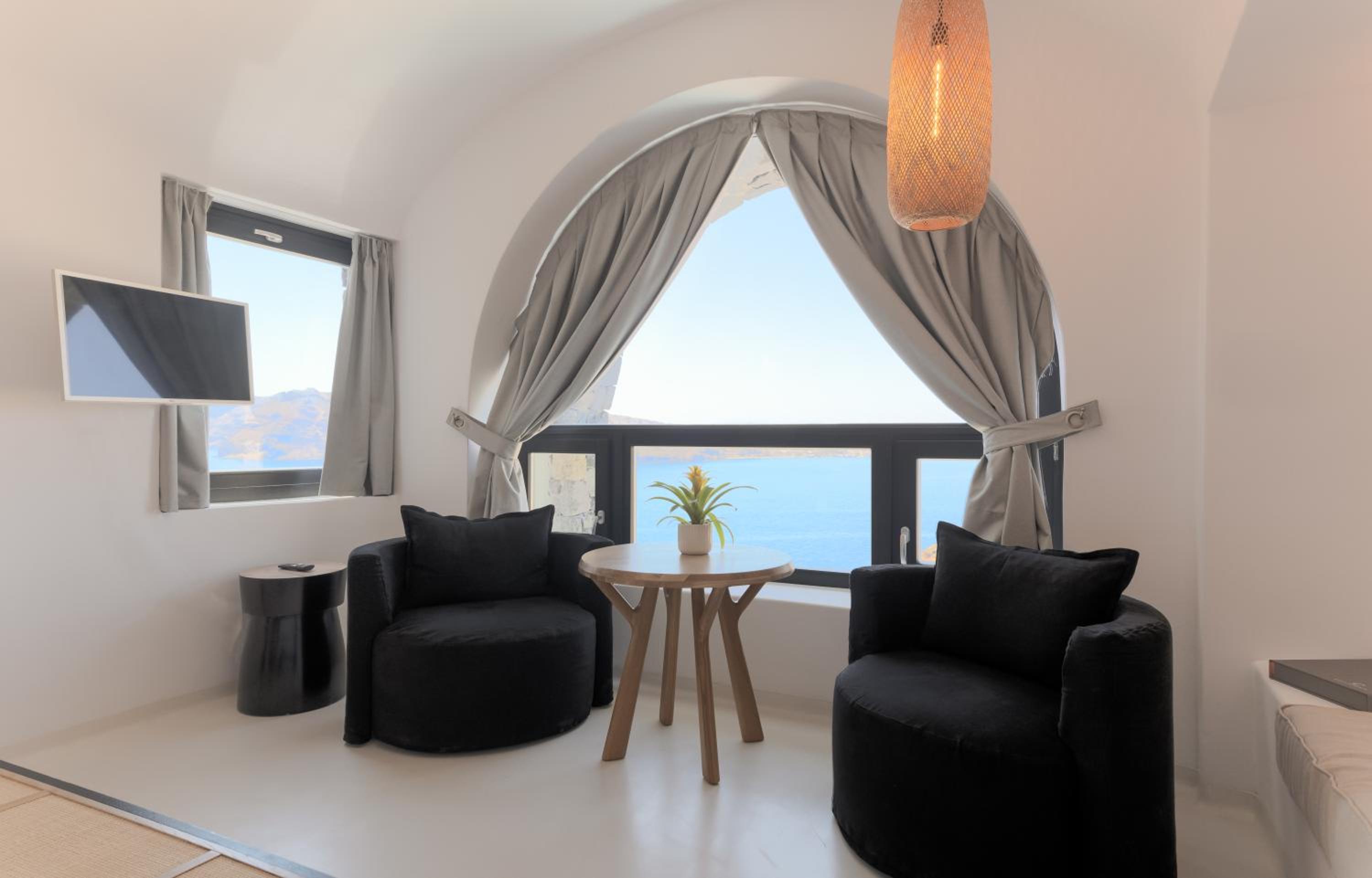 Oia Vacations - Charisma Suites - Property Image 50